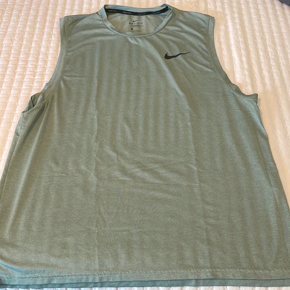 Nike Cut off - sleeveless shirt